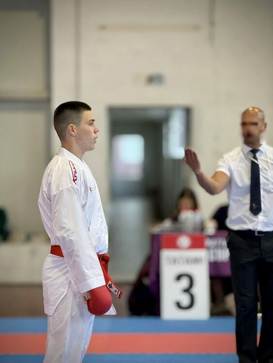Хасковски каратеки с два сребърни медала на Купа “Етър”