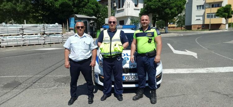 Полицаите от Кърджалийска област излязоха на протест срещу натиска срещу техните колеги от Варна