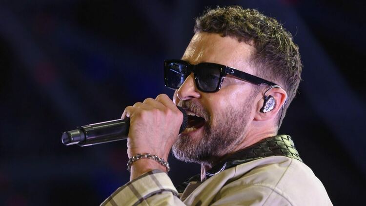 Джъстин Тимбърлейк след 11 години отново в Истамбул