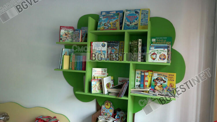 В Смолянската библиотека стартираха летните ателиета за децата