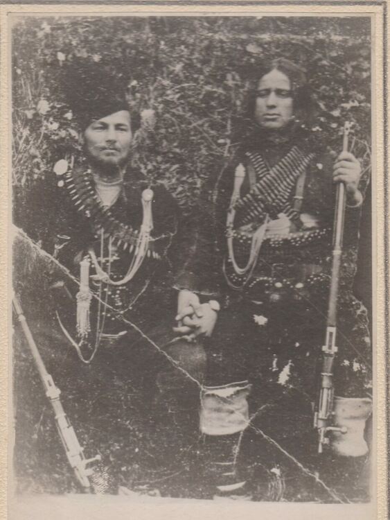 Митьо Ганев вдясно Снимка РИМ Хасково