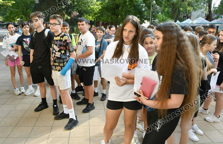 НВО по математика за седмокласници се провежда в 56 училища в Хасковска област