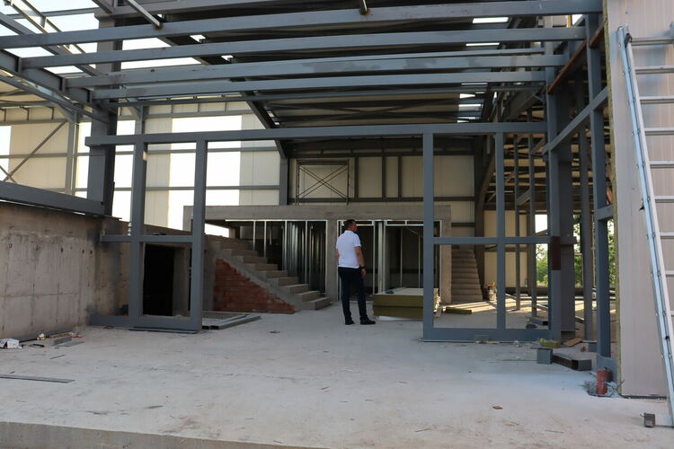 Продължава изграждането на Центъра за високи постижения в ПГДС-Хасково