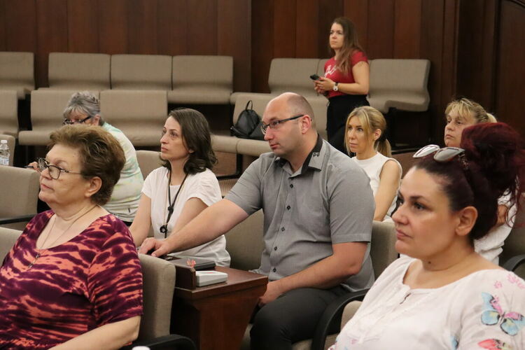 Проведе се информационен ден по грантовата схема „Гражданско овластяване и ангажираност“