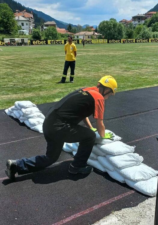 ДФ "Асеневци" се представи блестящо на Републиканско състезание в Смолян