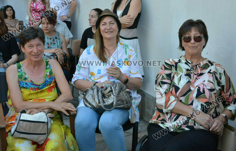 Актьорът Димитър Маринов представи в Хасково книгите си „Към сцената“ и „Към екрана“