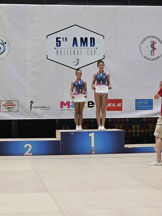 Състезателите на „Виолена“ с куп медали и призови места от национален турнир