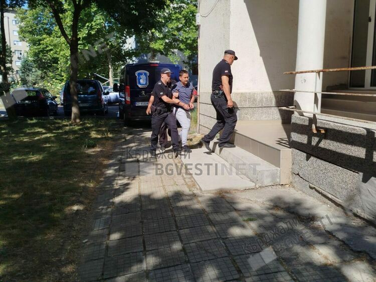 Отложиха делото за убийството на 67-годишния Ниязи Мюмюн от Кърджали за 4-ти юли