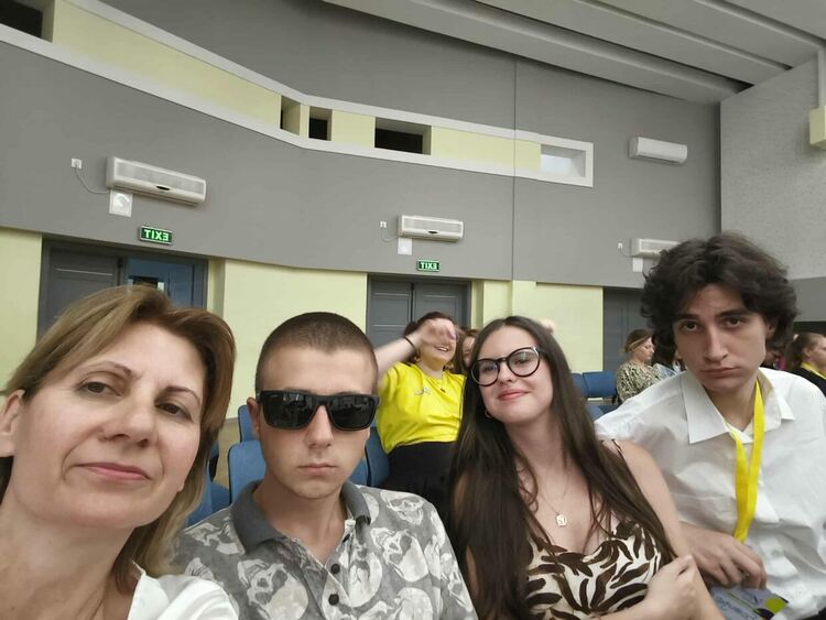 Детски и младежки парламент към ЦПЛР - ОДК представи Кърджали на Национална среща "Младежко участие"