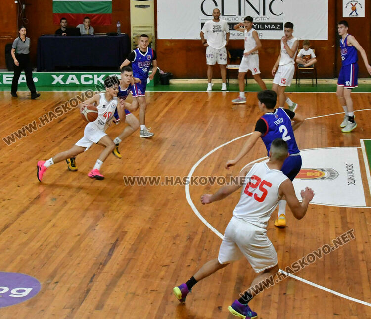 Юношите на БК „Хасково“ се класираха за финал 