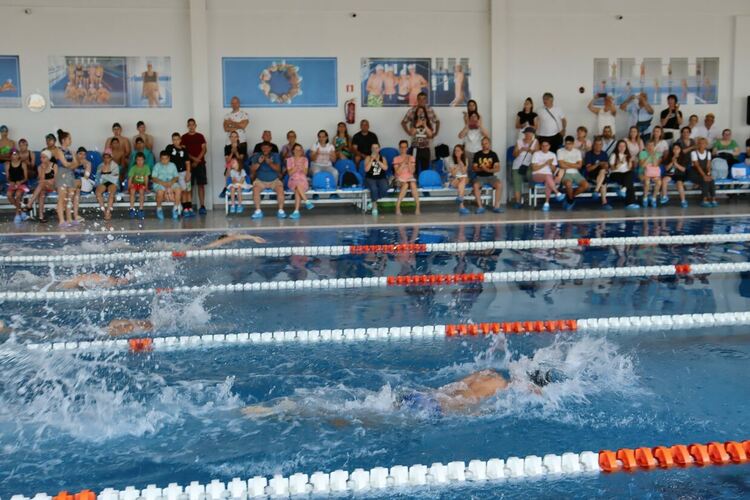 Лято е – време за плуване 