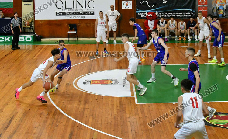Юношите на БК „Хасково“ се класираха за финал 