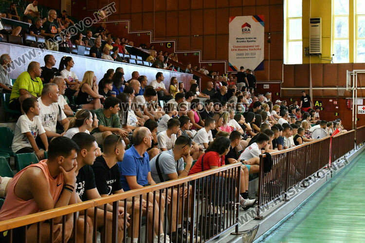 Юношите на БК „Хасково“ се класираха за финал 