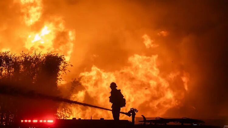 Пожар избухна в румънска АЕЦ „Черна вода“