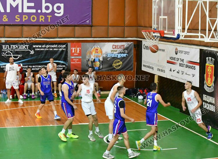 Юношите на БК „Хасково“ се класираха за финал 