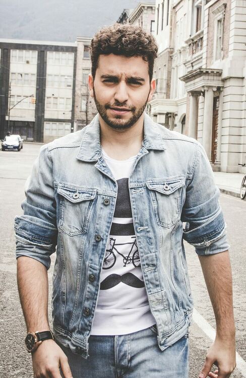 Рафи излиза на сцената в Смолян тази вечер за грандиозния юбилей на музея