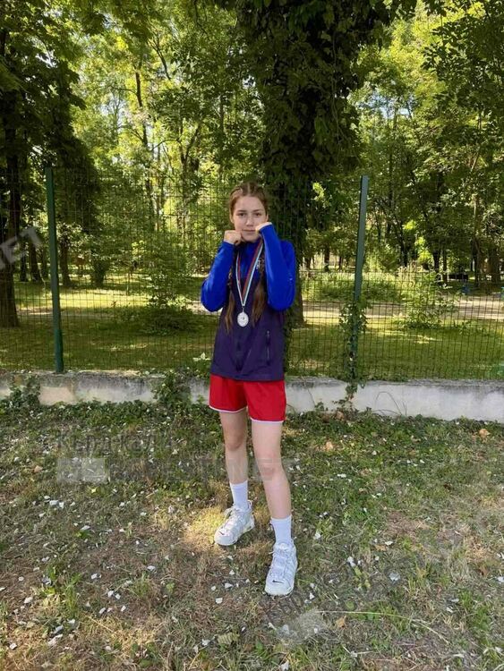 Сестри от Кърджали се устремяват към боксовия връх,едната се боксира на републикански финал