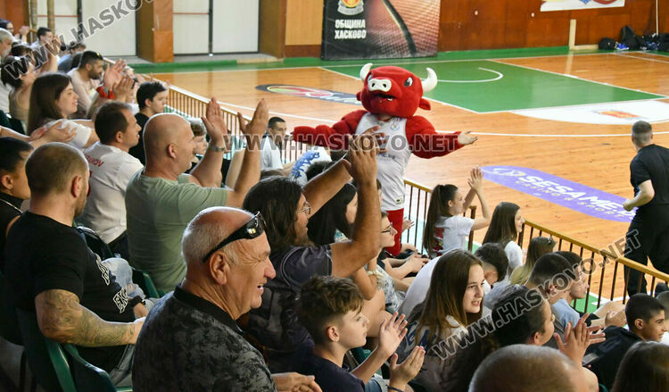 Баскетболистите на „Хасково“ са вицешампиони в Първа дивизия при юношите до 16 г.