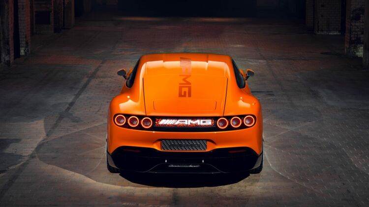 Mercedes-AMG ни показва как ще изглежда бъдещето на спортните седани в електрическата ера