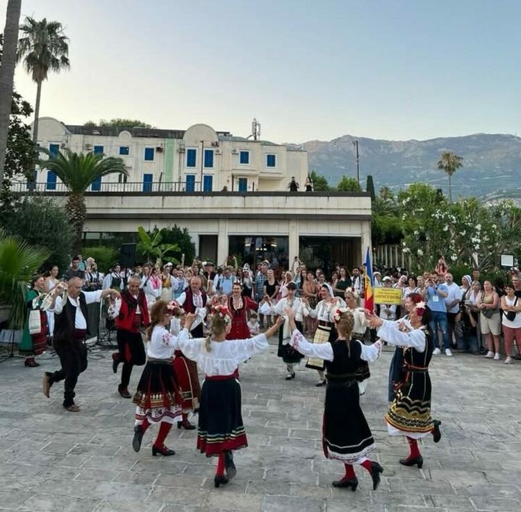 Хасковският клуб „7/8б“ с награди и отличия от Международен музикален и танцов фестивал