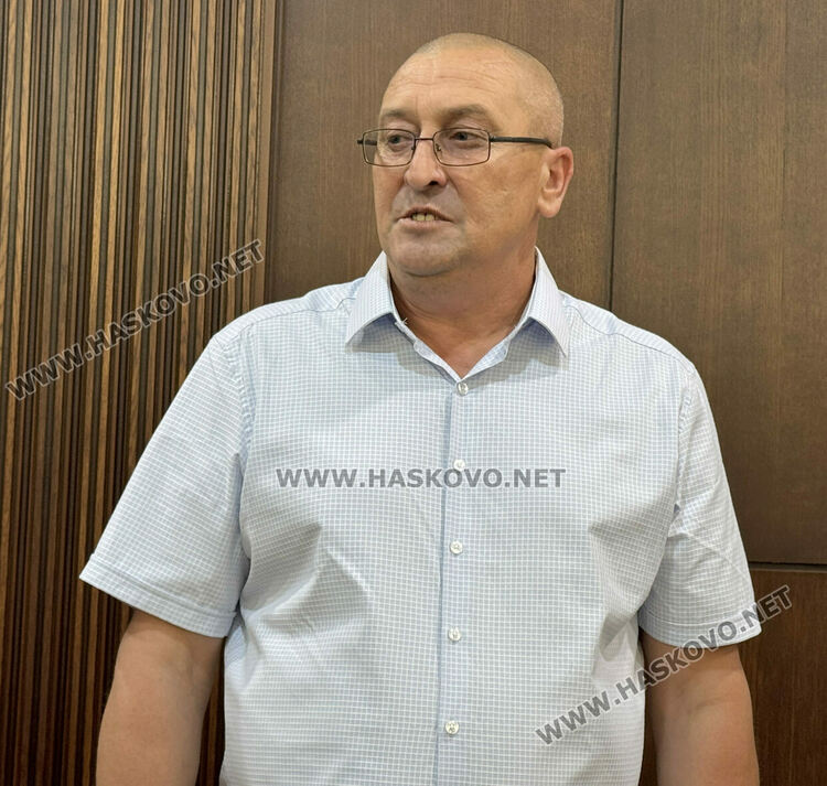 Ербил Неджиб положи клетва като кмет на Гълъбец