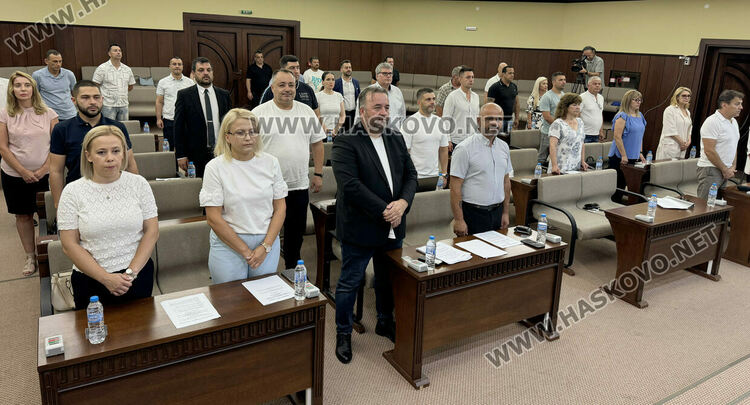 Решено: Увеличиха заплатите на кметовете в селата на община Хасково