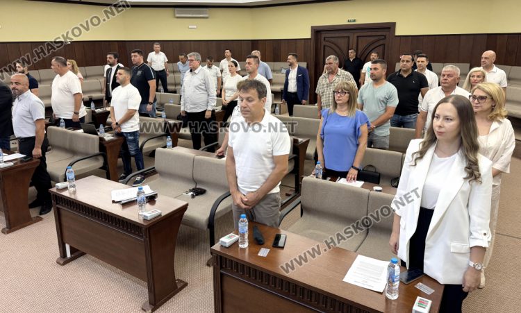 Решено: Увеличиха заплатите на кметовете в селата на община Хасково