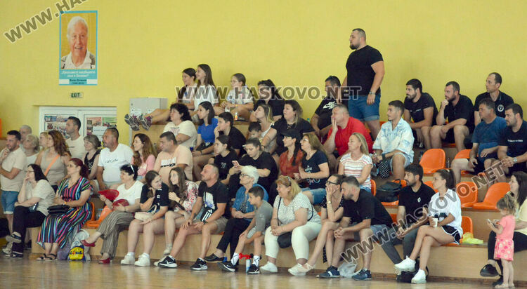  „Асти 91“ се класираха на финал след инфарктна победа и грозни сцени