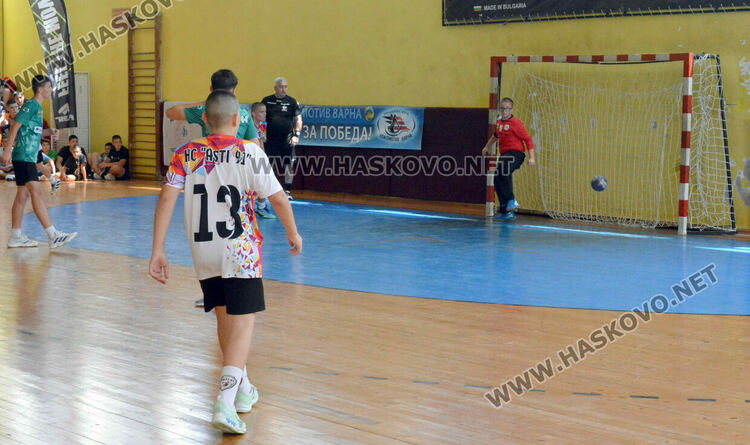  „Асти 91“ се класираха на финал след инфарктна победа и грозни сцени