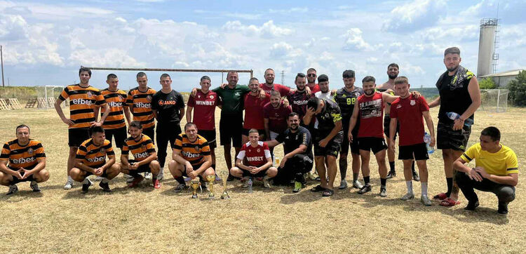 Футболистите на „Торнадо“ спечелиха благотворителен турнир