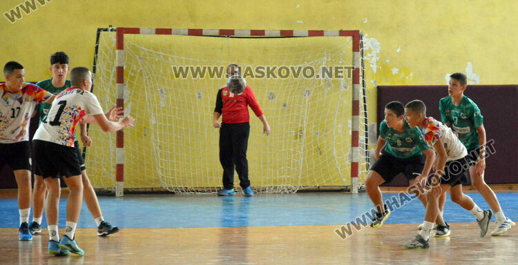  „Асти 91“ се класираха на финал след инфарктна победа и грозни сцени