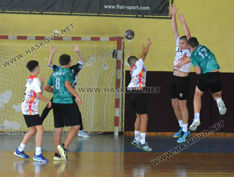  „Асти 91“ се класираха на финал след инфарктна победа и грозни сцени