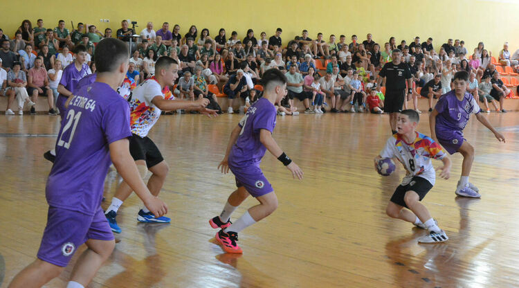 „Асти 91“ са вицешампиони, Теодор Тодоров е най-добрият защитник