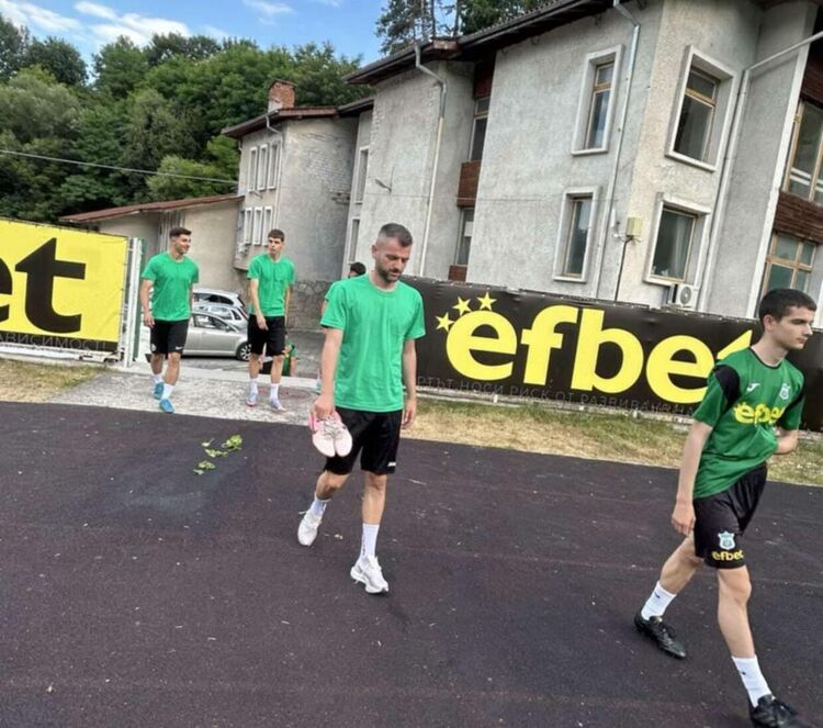 „Родопа“ започна подготовка с 25 футболиста и нов треньор