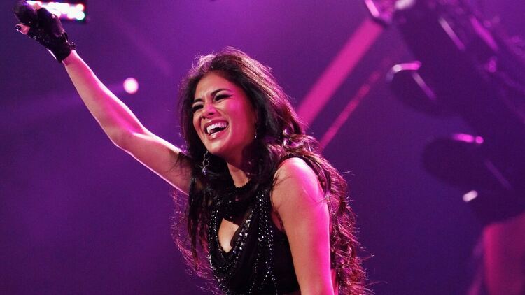 Никол Шерцингер: Живеех в самота. Или работех, или се измъчвах