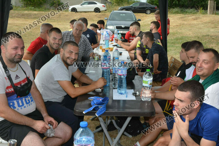 1337 лева за лечението на Валентин събра благотворителният турнир в Конуш