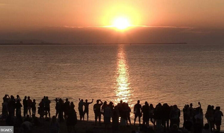  „Джулай Морнинг“: От химн на свободата до изгрев над Камен бряг