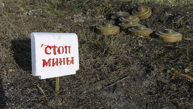 Стоп мини! Цялата територия между Русия и Украйна ще бъде минирана