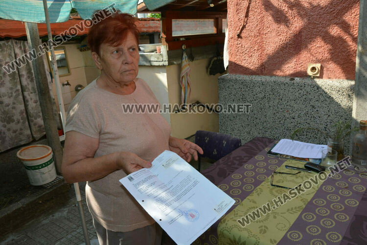 Съседи се жалват от рушаща се къща – паметник на културата