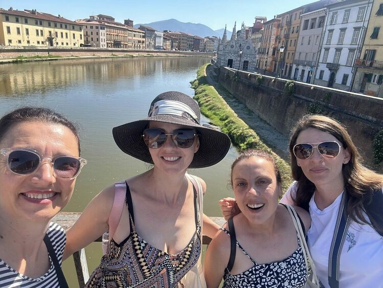 Позитивно обучение за щастливи деца във Флоренция преминаха славейковски учители 