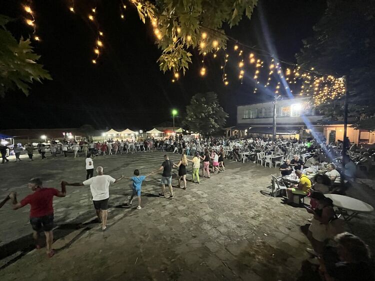 Музикален празник в с. Царева поляна