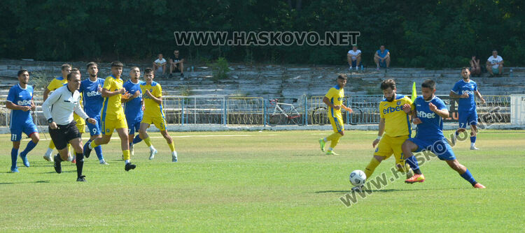 „Димитровград“ с равенство в първата си контрола