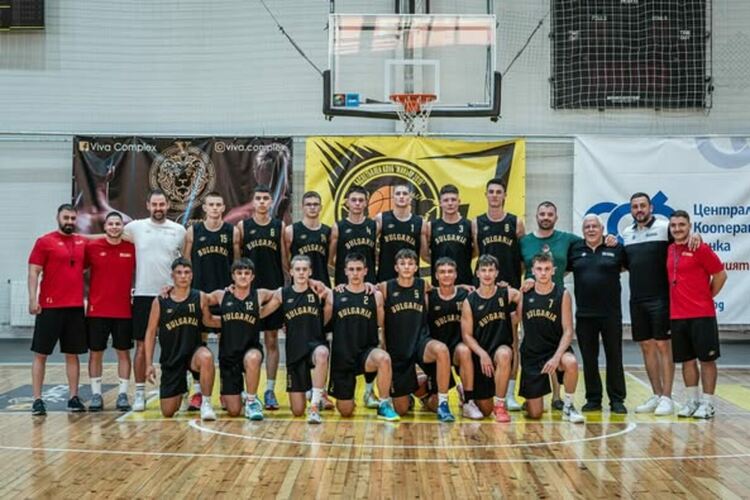 Националният отбор на България по баскетбол за момчета до 16 години избра Перник за своята подготовка за Европейското първенство