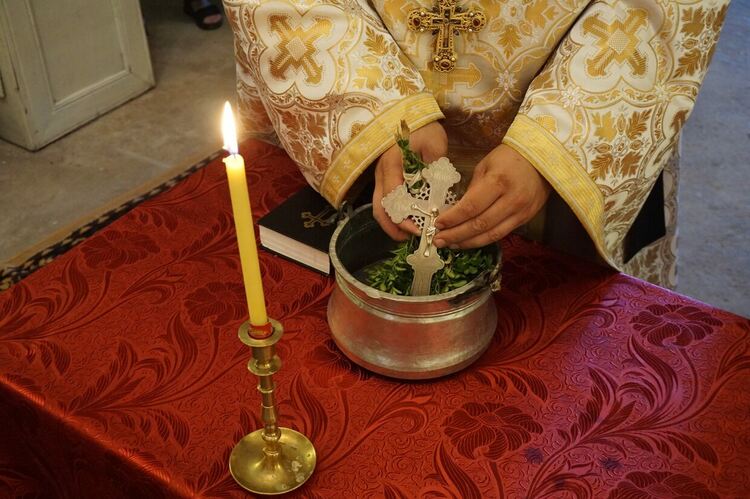 Курбан и литургия за храмовия празник на църквата „Света Неделя“ в Черепово
