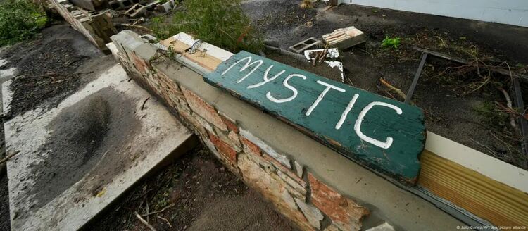 Разрушенията в летния лагер „Camp Mystic“