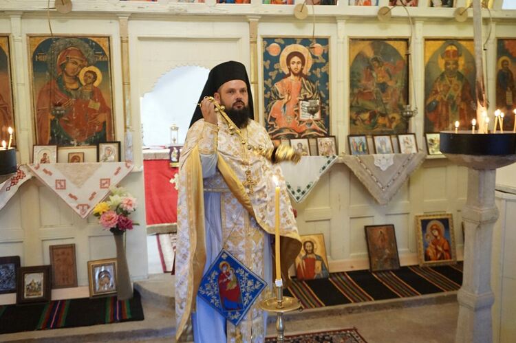 Курбан и литургия за храмовия празник на църквата „Света Неделя“ в Черепово