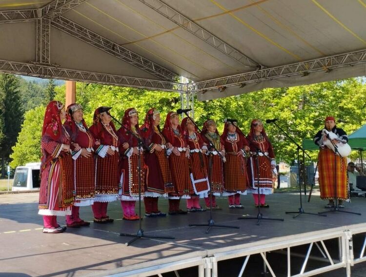 Индивидуални и групови изпълнители ще представят област Смолян на XIII Национален събор на народното творчество в Копривщица - 2025