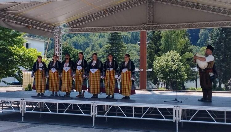 Индивидуални и групови изпълнители ще представят област Смолян на XIII Национален събор на народното творчество в Копривщица - 2025