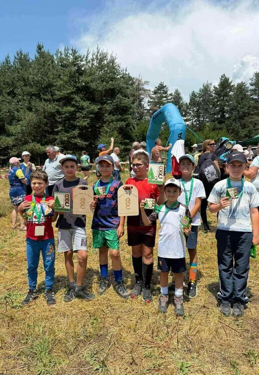СКО „Студенец 24“ – Чепеларе отново с медали в ориентирането след 20 години пауза