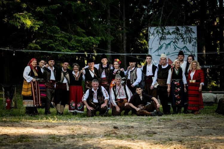 Близо 10 хиляди лева се събраха на събора в Забърдо за малкия Ивелин